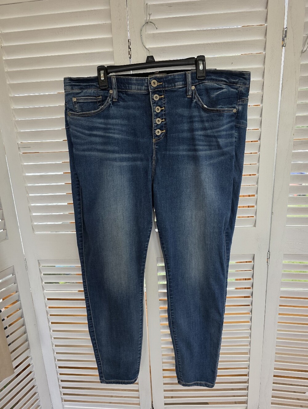 Torrid Distressed Blue Button Fly High Rise Skinny Denim Jeans Size 22